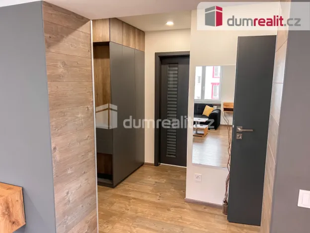 Pronájem bytu 2+kk, Kolín - Kolín II, Bachmačská, 54 m2