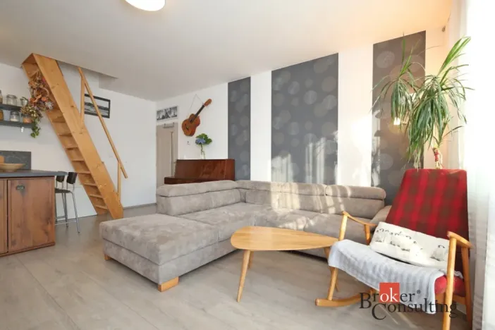 Prodej bytu 3+kk, Jinočany, Smetanova, 74 m2