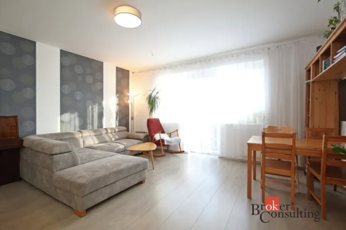 Prodej bytu 3+kk, Jinočany, Smetanova, 74 m2
