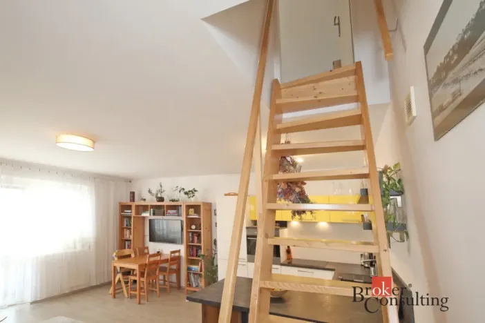 Prodej bytu 3+kk, Jinočany, Smetanova, 74 m2