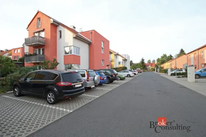 Prodej bytu 3+kk, Jinočany, Smetanova, 74 m2