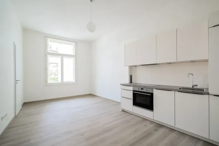Pronájem bytu 2+kk, Praha - Nové Město, Václavské náměstí, 43 m2