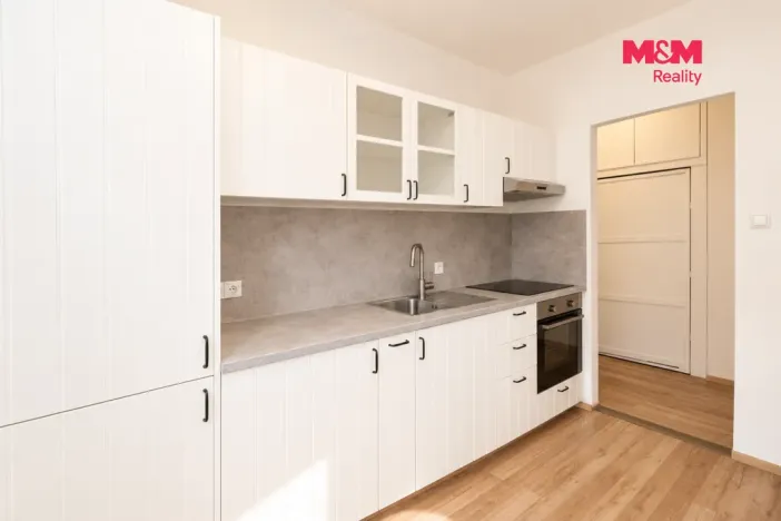 Pronájem bytu 2+1, Praha - Holešovice, U městských domů, 44 m2