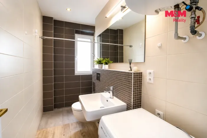 Pronájem bytu 2+1, Praha - Holešovice, U městských domů, 44 m2