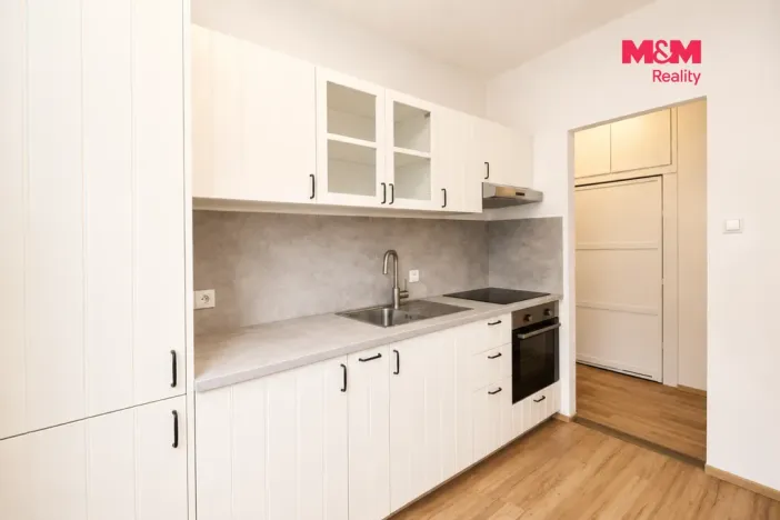 Pronájem bytu 2+1, Praha - Holešovice, U městských domů, 44 m2