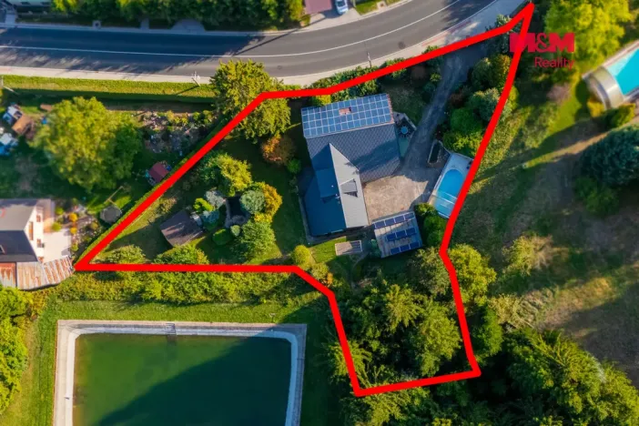 Prodej rodinného domu, Loučim, 300 m2