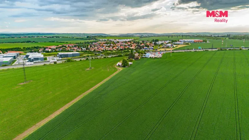 Prodej pole, Praha - Třebonice, 3999 m2