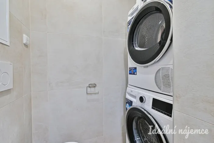 Pronájem bytu 2+kk, Brno, Blatnická, 43 m2