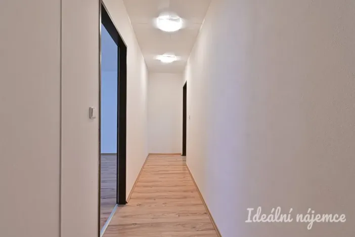 Pronájem bytu 2+1, Brno, Střední, 57 m2