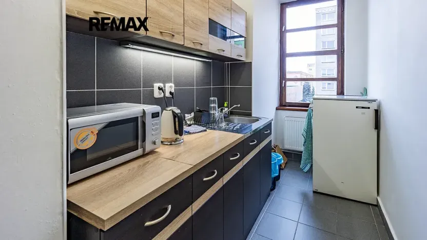 Pronájem kanceláře, Česká Lípa, Hrnčířská, 23 m2