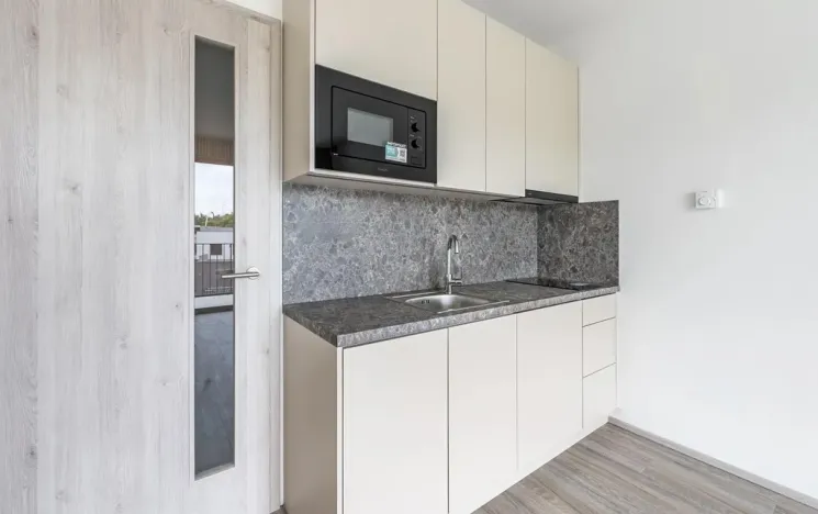 Pronájem bytu 1+kk, Praha - Hlubočepy, Na Zlíchově, 26 m2