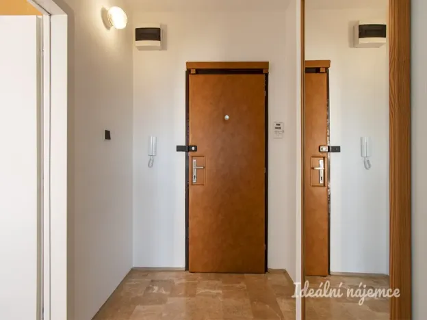 Pronájem bytu 2+kk, Praha - Michle, U Botiče, 42 m2