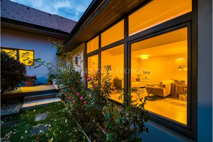 Prodej vícegeneračního domu, Pavlov, 354 m2