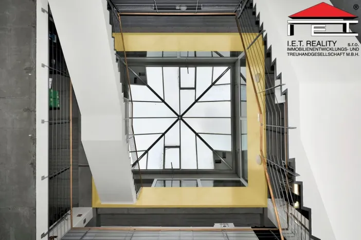 Pronájem kanceláře, Brno - Horní Heršpice, Kšírova, 2481 m2