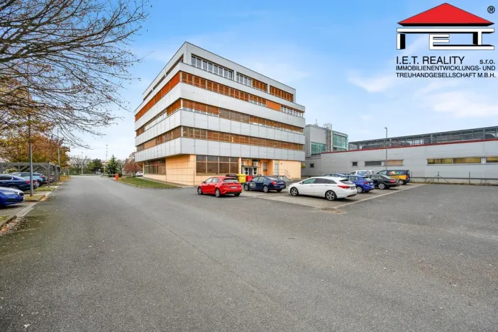 Pronájem kanceláře, Brno - Horní Heršpice, Kšírova, 2481 m2