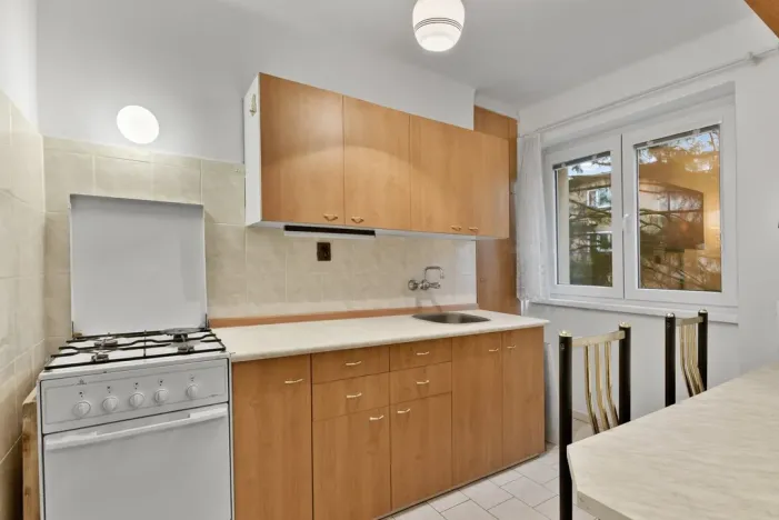 Prodej bytu 3+1, Králův Dvůr, Pod Hájem, 56 m2