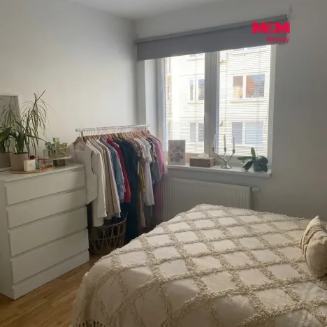 Pronájem bytu 2+kk, Libochovice, náměstí 5. května, 40 m2