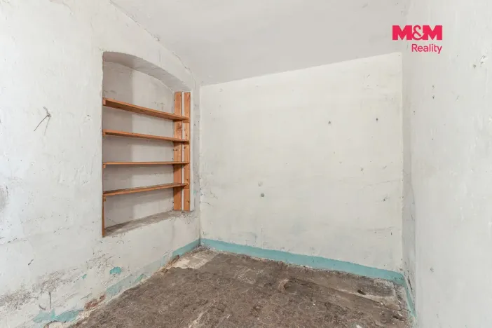 Prodej rodinného domu, Líšťany, Zlatá Ulička, 272 m2