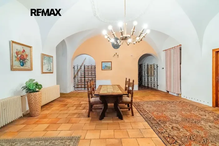Prodej domu, Ježovy, 700 m2