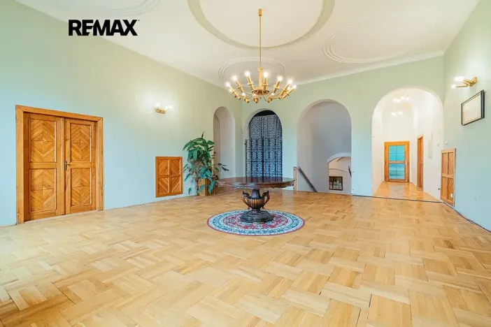 Prodej domu, Ježovy, 700 m2