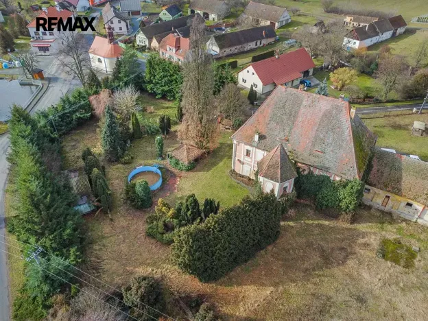 Prodej domu, Ježovy, 700 m2