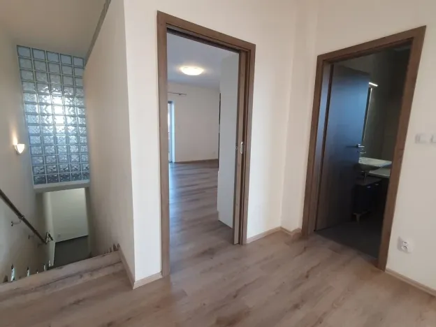 Pronájem bytu 3+kk, Nová Ves pod Pleší, Řadová, 66 m2