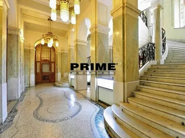 Pronájem kanceláře, Praha - Nové Město, Spálená, 361 m2