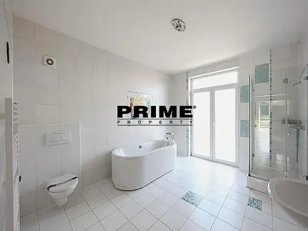 Pronájem rodinného domu, Praha - Nebušice, Na závěji, 250 m2