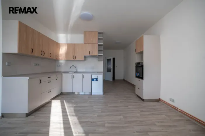 Pronájem bytu 3+kk, Nová Paka, 83 m2