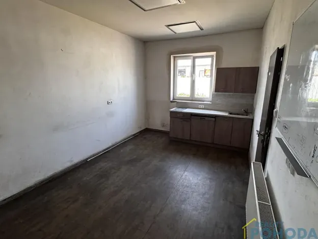 Pronájem výrobních prostor, Vysoké Mýto, Pod Nádražím, 557 m2