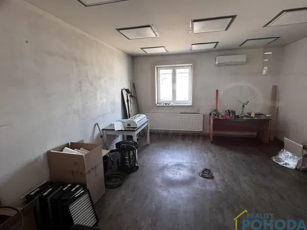 Pronájem výrobních prostor, Vysoké Mýto, Pod Nádražím, 557 m2