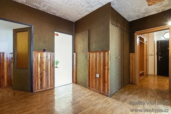 Prodej bytu 3+1, Praha - Chodov, Dědinova, 85 m2