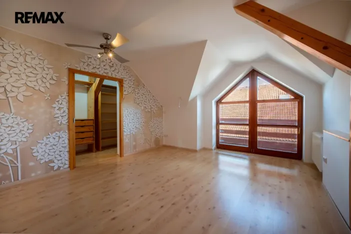 Prodej rodinného domu, Solnice, Nad Farou, 168 m2