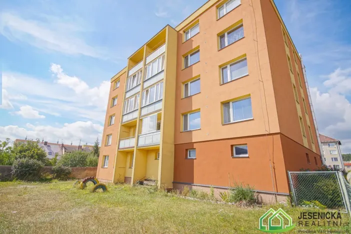 Prodej bytu 1+kk, Javorník, Janošíkova, 35 m2