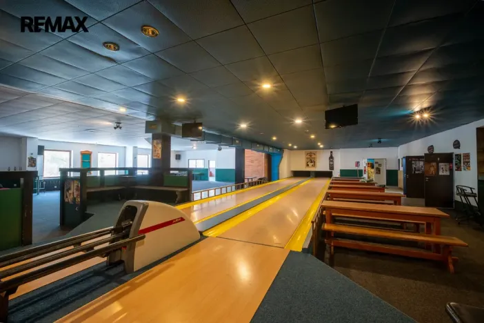 Pronájem komerční nemovitosti, Vysoké nad Jizerou, 520 m2