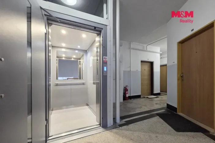 Pronájem bytu 3+kk, Karlovy Vary - Rybáře, Nákladní, 86 m2