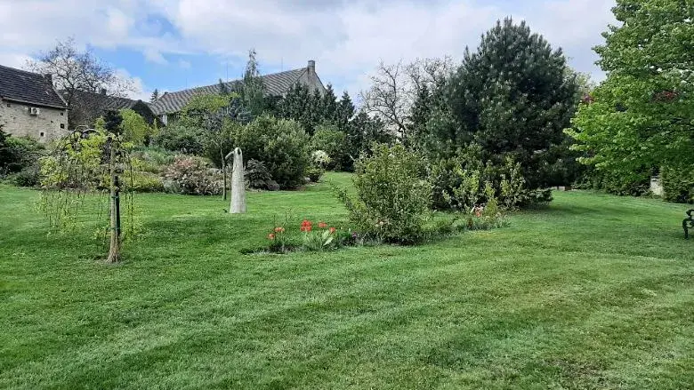 Prodej rodinného domu, Cvrčovice, Školní, 168 m2