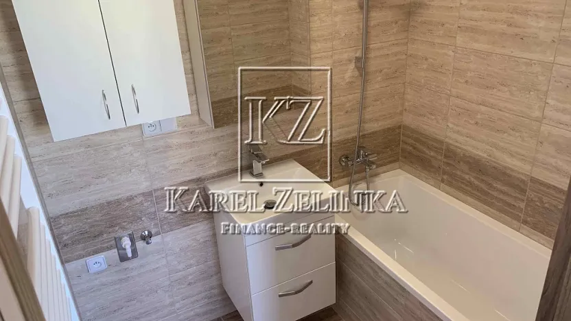 Pronájem bytu 2+1, Kroměříž, Denkova, 65 m2