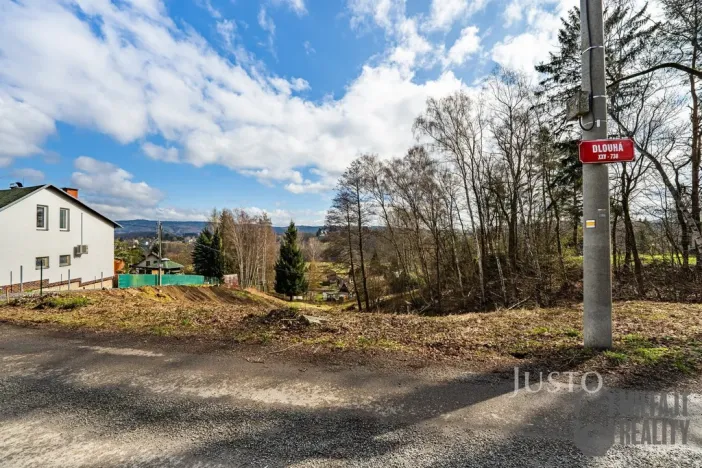 Prodej pozemku pro bydlení, Liberec - Liberec XXV-Vesec, 1358 m2