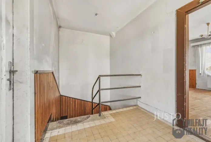 Prodej rodinného domu, Charvatce, 250 m2