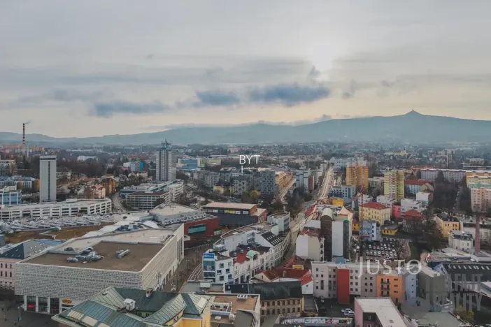 Pronájem bytu 1+kk, Liberec - Liberec III-Jeřáb, U Nisy, 54 m2