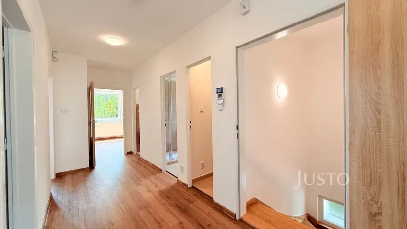 Pronájem rodinného domu, Liberec - Liberec IV-Perštýn, U Krematoria, 210 m2