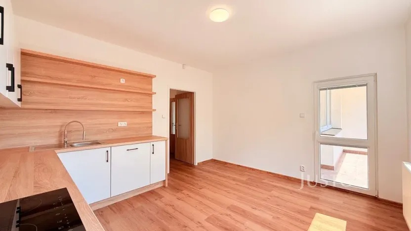 Pronájem rodinného domu, Liberec - Liberec IV-Perštýn, U Krematoria, 210 m2