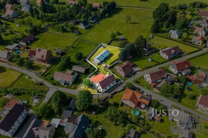 Prodej rodinného domu, Jindřichovice pod Smrkem, 205 m2