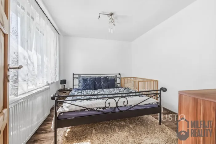 Prodej rodinného domu, Jindřichovice pod Smrkem, 205 m2