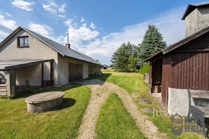 Prodej rodinného domu, Jindřichovice pod Smrkem, 205 m2