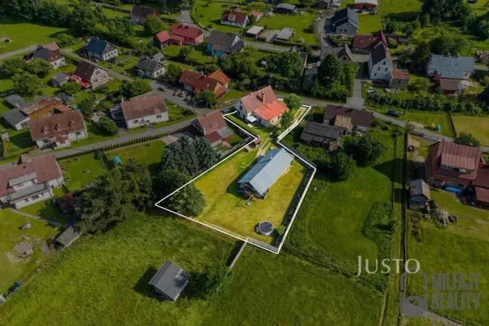 Prodej rodinného domu, Jindřichovice pod Smrkem, 205 m2
