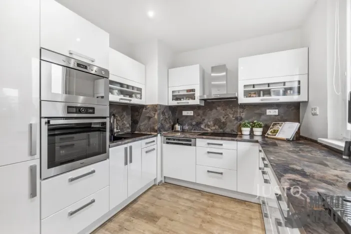 Prodej bytu 3+kk, Liberec, Podzimní, 67 m2