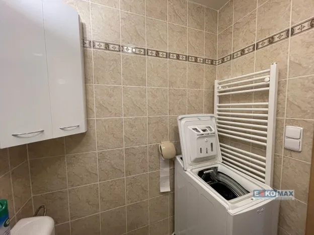 Pronájem bytu 1+kk, Břeclav, Seniorů, 34 m2