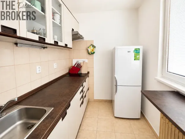 Pronájem bytu 1+kk, Praha - Košíře, Zahradníčkova, 33 m2